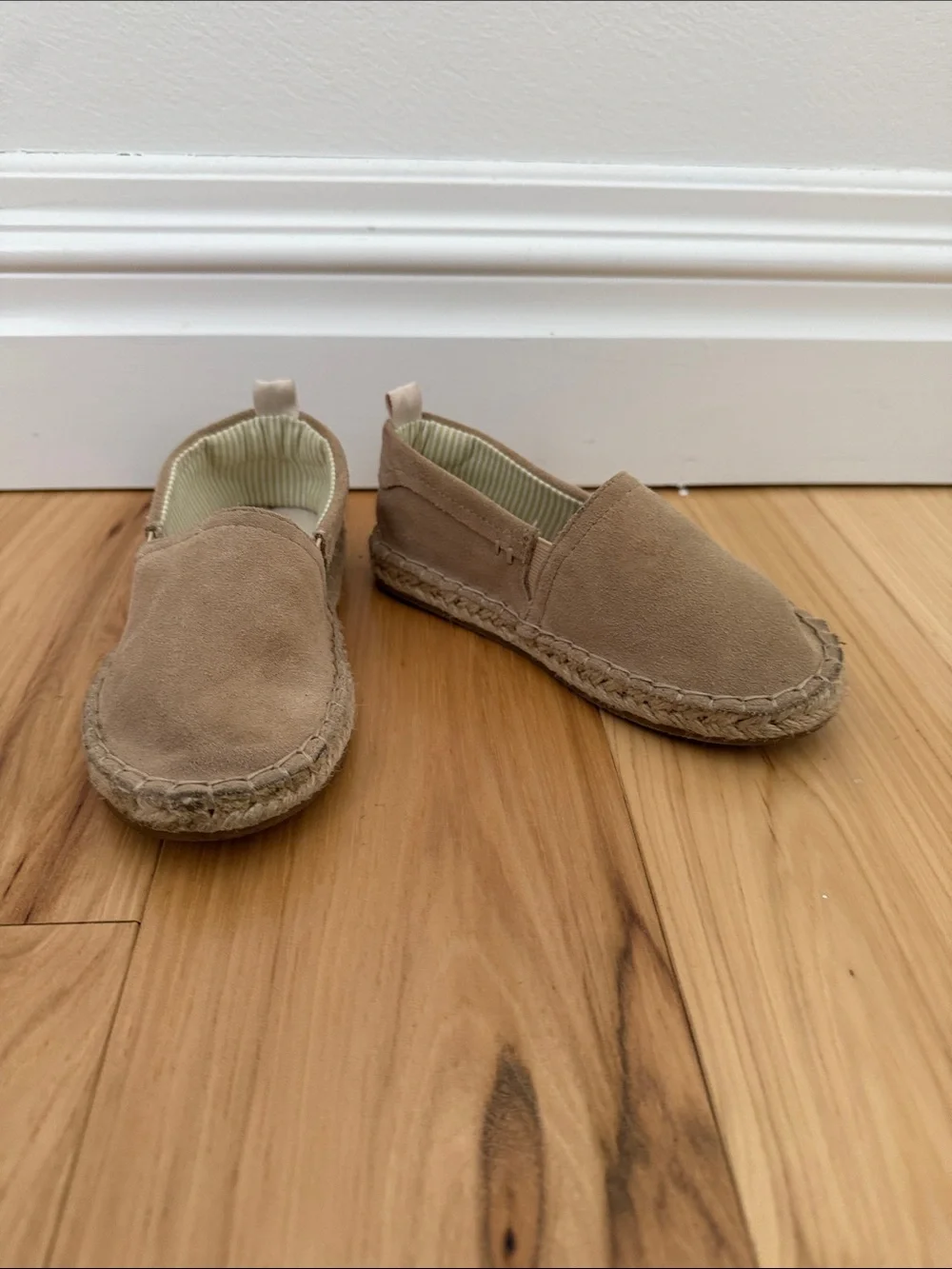 Zara Kids Beige Slip-On Espadrille Moccasins Size 26 (9.5 Toddler)